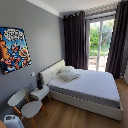 Centre Avec Parking Et Jardin Apartament