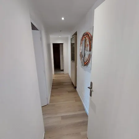 Centre Avec Parking Et Jardin